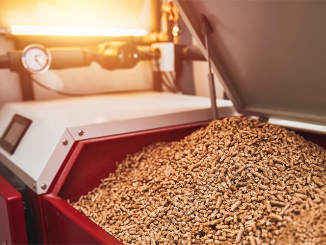 5 razones para instalar una estufa de pellets este otoño