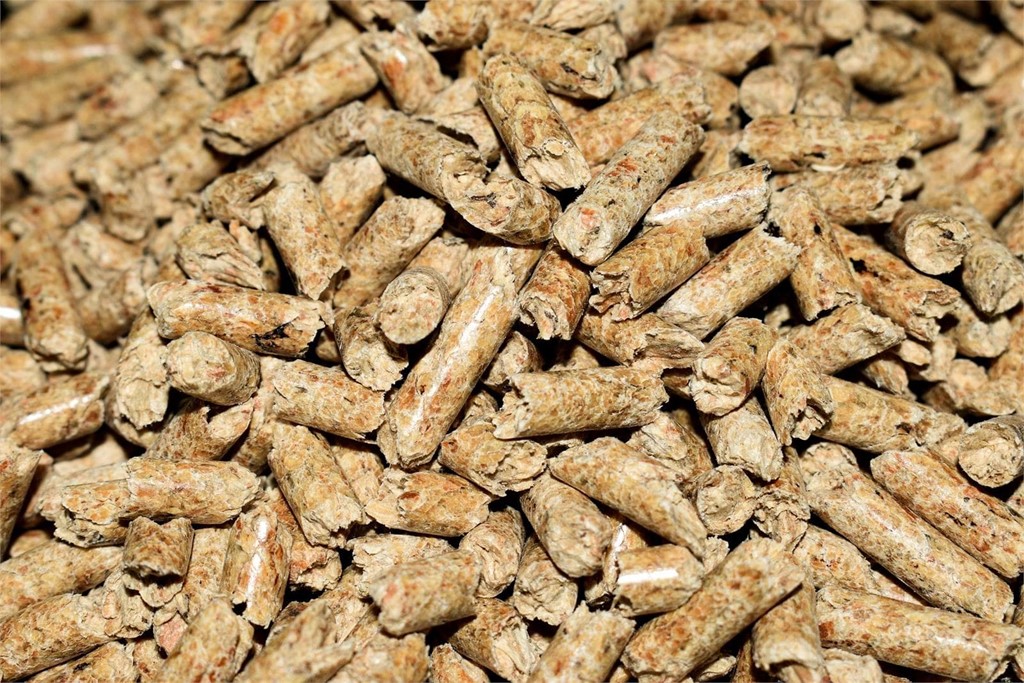 Ahorra en tu factura con la calefacción por pellets